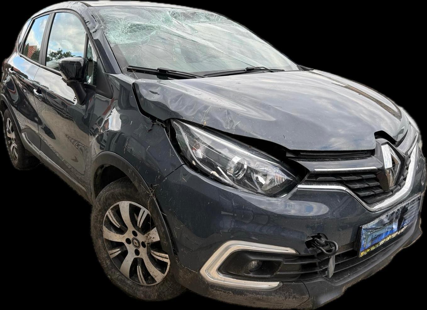 Renault Captur avariat